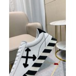 2024年8月30日秋冬新品入荷OFF WHITE  スニーカー jinl工場38-44