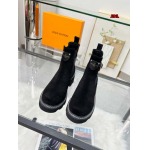 2024年8月30日秋冬原版復刻新品入荷ルイヴィトン 女性 ショートブーツ jinl工場 35-42