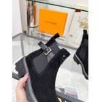 2024年8月30日秋冬原版復刻新品入荷ルイヴィトン 女性 ショートブーツ jinl工場 35-42