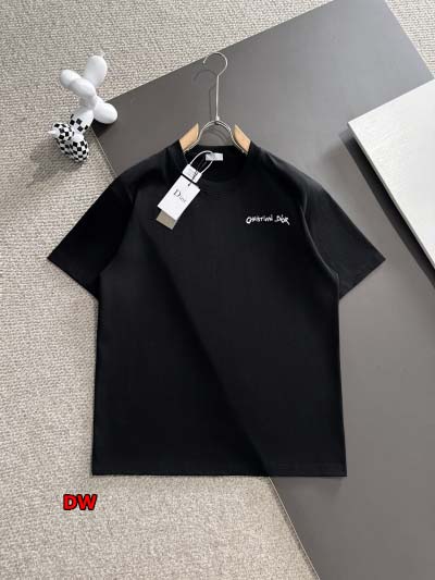 2024年9月25日早秋新品入荷ディオール 半袖 Tシャツ ...