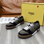 2024年9月29日早秋高品質新品入荷FENDI スニーカー 3工場