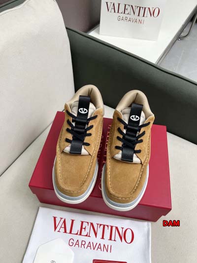 2024年10月8日早秋高品質新品入荷 VALENTINO スニーカー DAM工場35-46