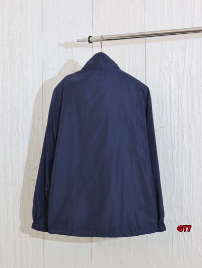 2024年10月10日秋冬新品入荷 PRADA 綿入れの服ジャケットアウター  GT7工場