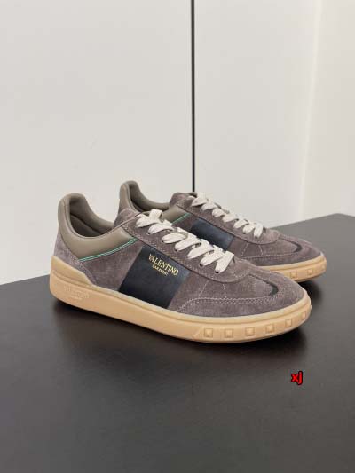 2024年10月15日秋冬新品入荷VALENTINO スニーカー  XJ工場 35-45