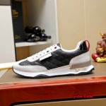 2024年10月7日早秋新品入荷THOM BROWNE スニーカー yuhe工場38-45