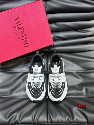 2024年10月8日早秋高品質新品入荷 VALENTINO ...