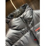 2024年10月8日秋冬高品質新品入荷 PRADA ダウンジャケット AIBIN工場