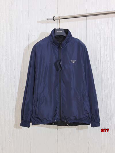 2024年10月10日秋冬新品入荷 PRADA 綿入れの服ジ...