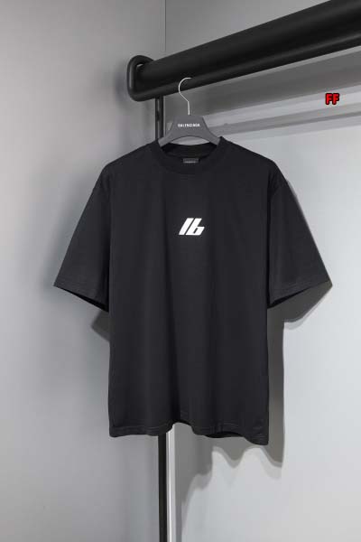 2024年10月10日秋冬新品入荷バレンシアガ 半袖 Tシャ...