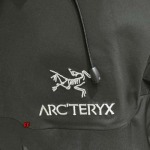 2024年10月11日秋冬新品入荷ARCTERYX 突撃衣  FF工場