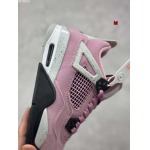 2024年10月17日秋冬新品入荷 NIKE Air Jordan 4スニーカー FANG工場 36-47.5