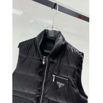 2024年10月18日秋冬高品質新品入荷PRADA 綿入れの服ベスト Q工場