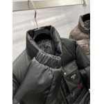 2024年10月21日秋冬高品質新品入荷 PRADA ダウンジャケットアウターQ工場