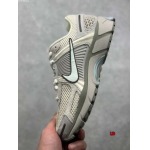 2024年10月22日秋冬高品質新品入荷 NIKE スニーカー LD工場