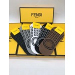 2024年秋冬新品人気 FENDI 靴下一箱5足セット