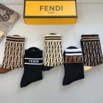 2024年秋冬新品人気 FENDI 靴下一箱5足セット