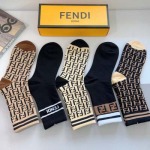 2024年秋冬新品人気 FENDI 靴下一箱5足セット