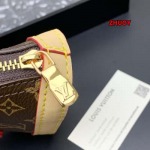 2024年秋冬人気新品 ルイヴィトン キーホルダーペンダント zhy工場