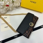 2024年秋冬新品FENDI 財布  zhy工場 19*10.5*3.5