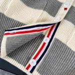 2024年11月13日秋冬新作入荷THOM BROWNE  ニットカーディガンセーター FF工場