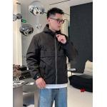 2024年11月18日秋冬高品質新品入荷 PRADA  綿入れの服ジャケットBF工場