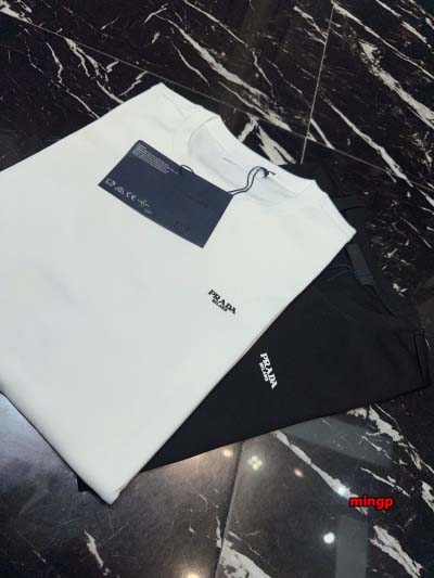 2024年11月26日秋冬高品質新品入荷PRADA 長袖 T...