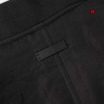 2024年11月27日秋冬新作入荷Fear Of God Essentials 綿入れの服ジャケットアウターFF工場