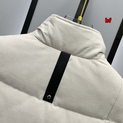 2024年12月4日秋冬高品質新品入荷 Canada Goose Moose knucklesダウンジャケット ベスト  BF工場