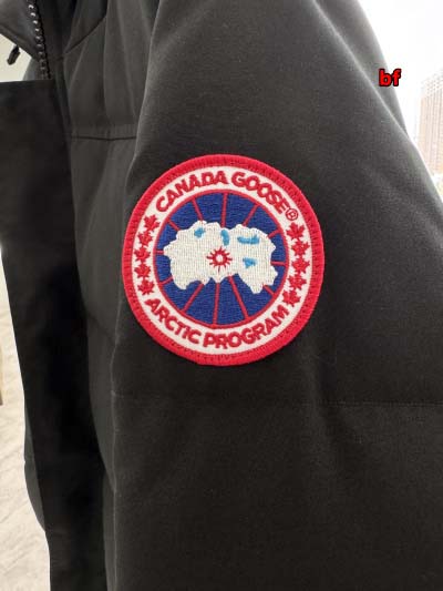 2024年12月4日秋冬高品質新品入荷 Canada Goose ダウンジャケット BF工場