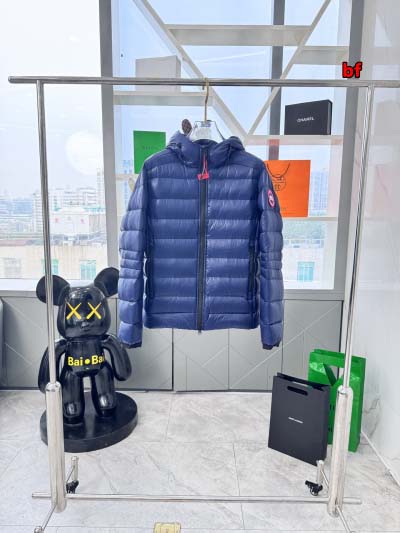 2024年12月4日秋冬高品質新品入荷 Canada Goose ダウンジャケット BF工場