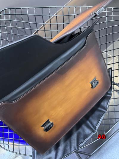 秋冬原版復刻 新品 Berluti 本革 ブリーフケース ag工場高30-宽42-厚16