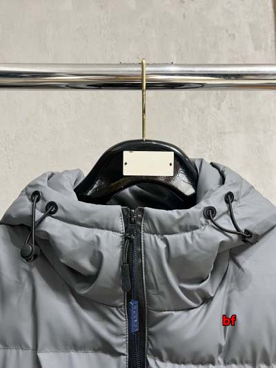 2024年12月10日秋冬高品質PRADA 綿入れの服 ジャケットアウター bf工場