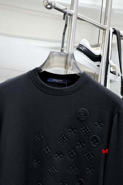 2024年12月10日秋冬高品質ルイヴィトン長袖 Tシャツ bf工場