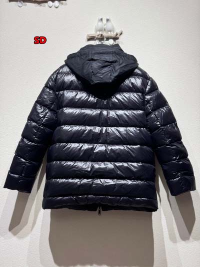 2024年12月19日秋冬高級品新作PRADA ダウンジャケットSD工場