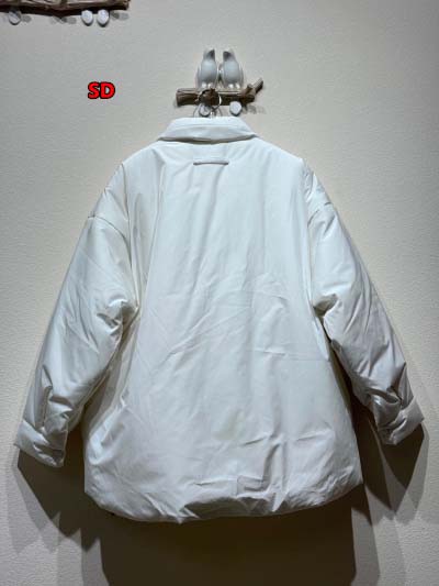 2024年12月19日秋冬高級品新作PRADA 綿入れの服ジャケットアウターSD工場