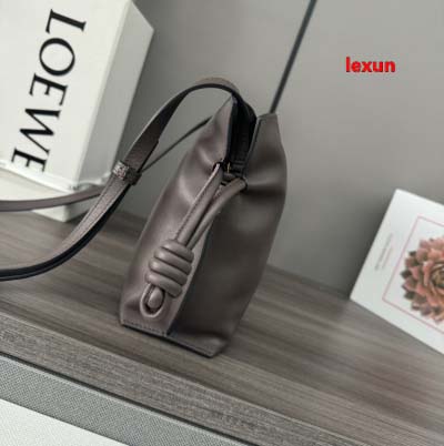 2025年早春新品入荷 LOEWE 本革 バッグ lexun工場Size:23*18*9cm