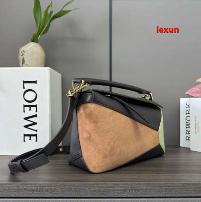 2025年早春新品入荷 LOEWE 本革 バッグ lexun工場size:24*10.5*16CM