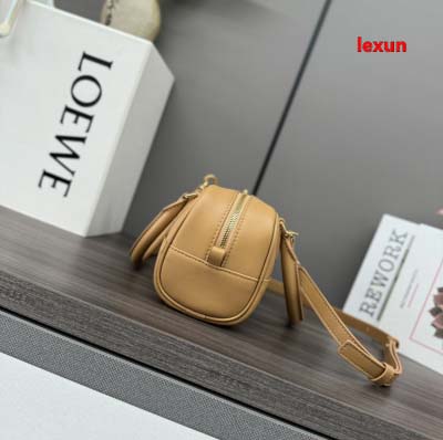 2025年早春新品入荷 LOEWE 本革 バッグ lexun工場Size:23*10*11CM