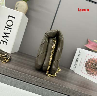 2025年早春新品入荷 LOEWE 本革 バッグ lexun工場Size:23*9*17cm