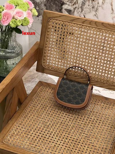 2025年早春新品入荷 CELINE 本革 バッグ lexun工場15.5-11.5-5 cm