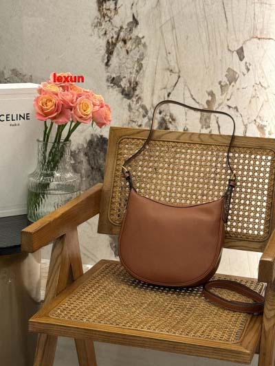 2025年早春新品入荷 CELINE 本革 バッグ lexun工場22-17-21cm