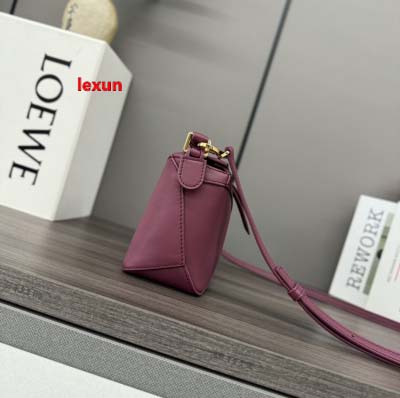 2025年早春新品入荷 LOEWE 本革 バッグ lexun工場size:18*12.5*8CＭ