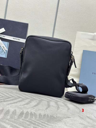 2025年早春高品質新品入荷 PRADA  バッグ 3工場