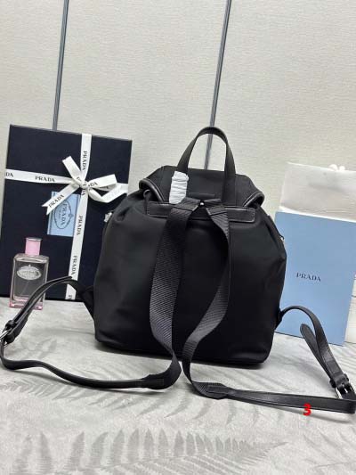 2025年早春高品質新品入荷 PRADA  バッグ 3工場