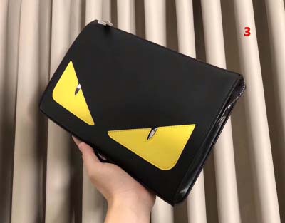 2025年早春新品入荷 FENDI クラッチバッグ 3工場