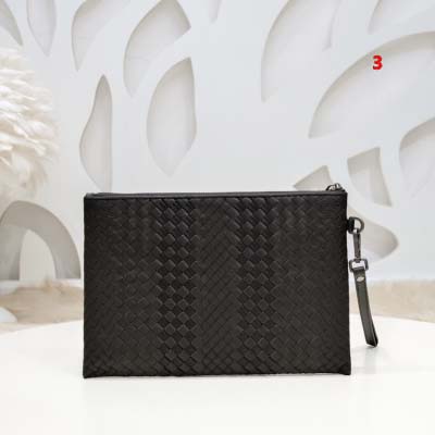 2025年早春新品入荷 Bottega Veneta  クラッチバッグ 3工場