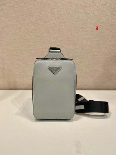 2025年早春新品入荷 PRADA チェストバッグの男性 3工場