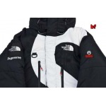 2024年12月4日秋冬新品入荷SUPREME ダウンジャケット BF工場