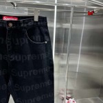 2024年12月4日秋冬新品入荷SUPREME ジーンズ FF工場