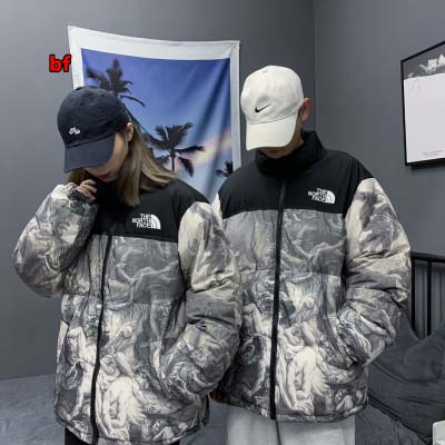 2024年12月4日秋冬新品入荷SUPREME 綿入れの服ジ...